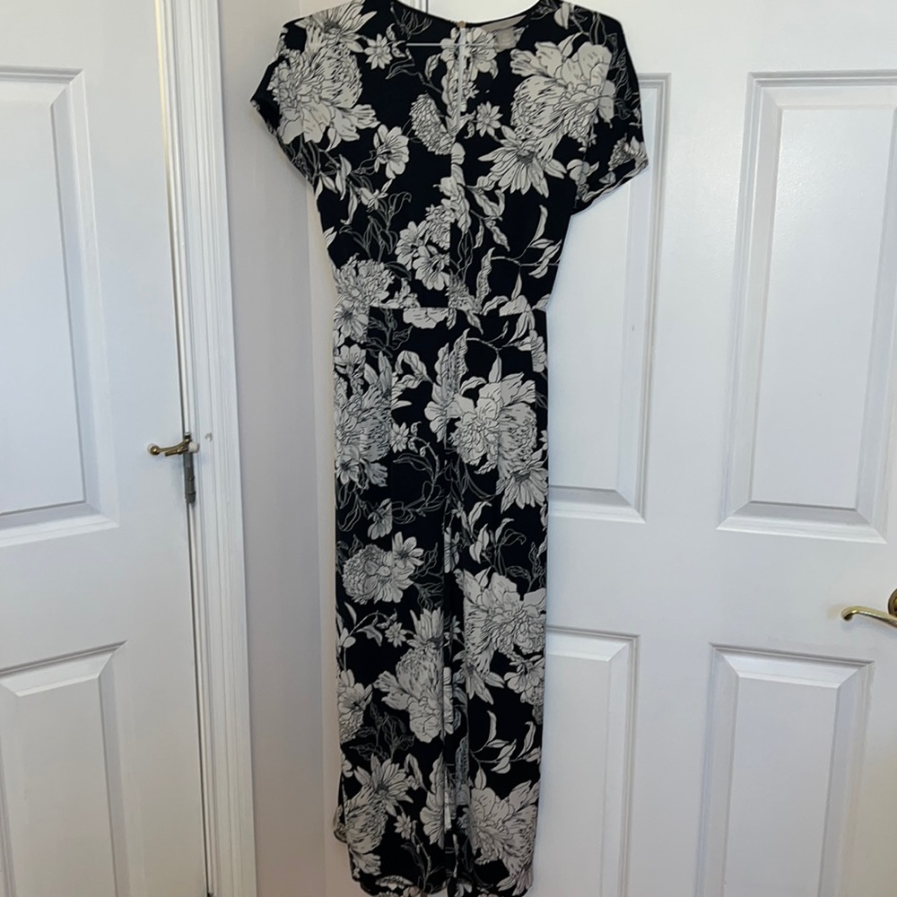 H & M Black/white Floral Jumpsuit Size6